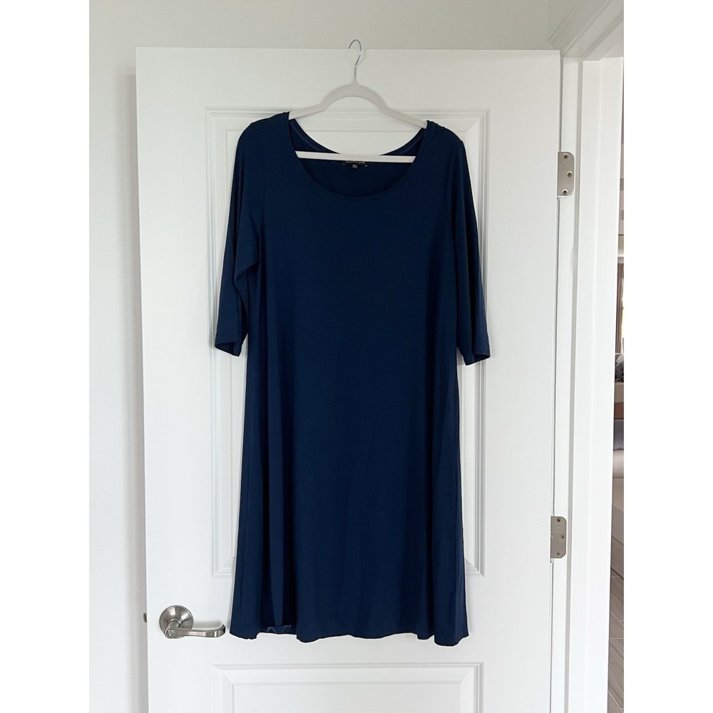 Eileen Fisher casual dress Blue Size Large rounded neck